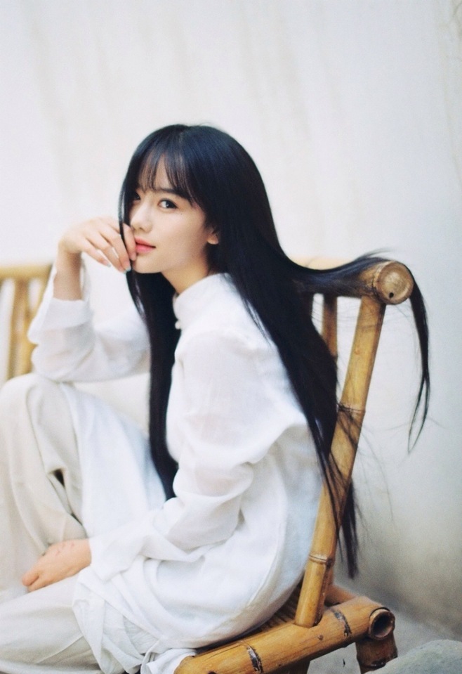 韩系时尚牛仔美女性感写真下载