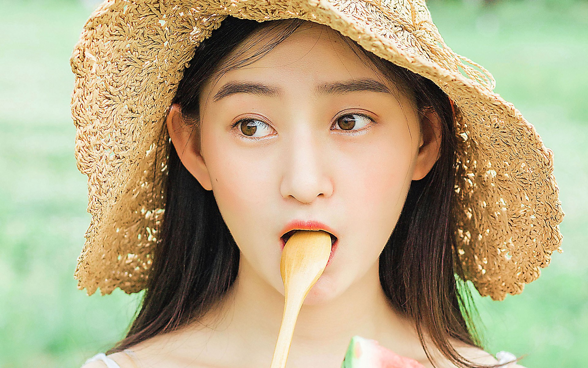 微博女神李麦文Mai独领风骚**私房照写真图片下载