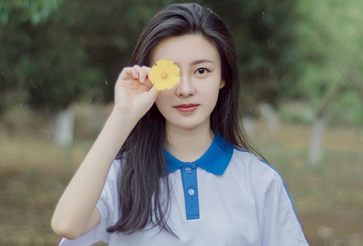 清新美女徐畅和徐畅户外白色连衣裙唯美私房照写真图片下载