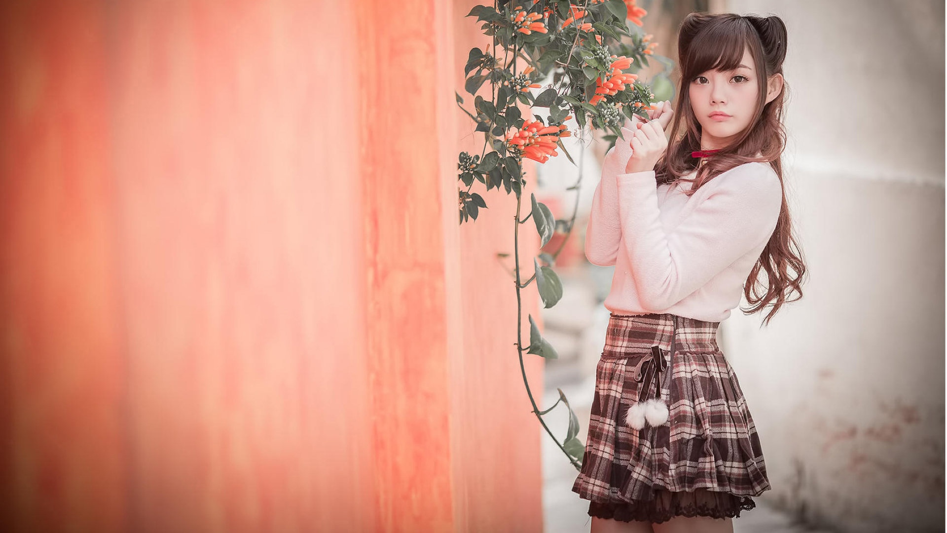 白色天使 90后美女校花舞动房照
