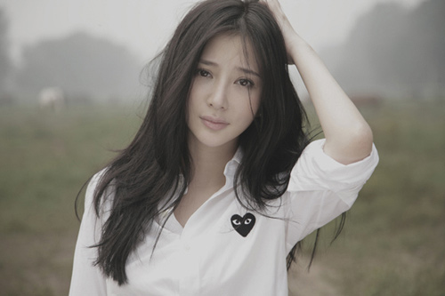 长相标志的性感大胸美女亚洲人体模特艺术高清图片(二)