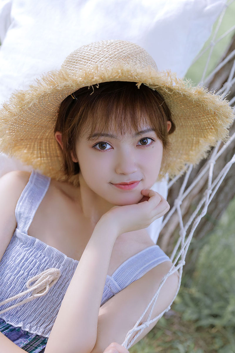DOTA女神赵若语吉艺校花爆红电竞圈海量私房照图集(一)