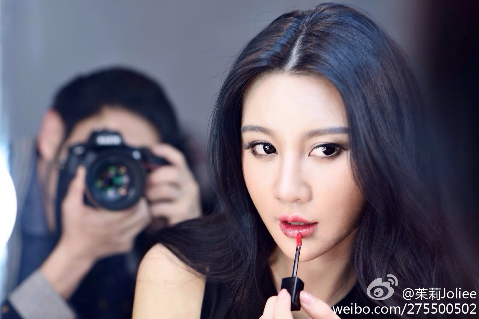 北师大校花樊玲黑衣T恤美照