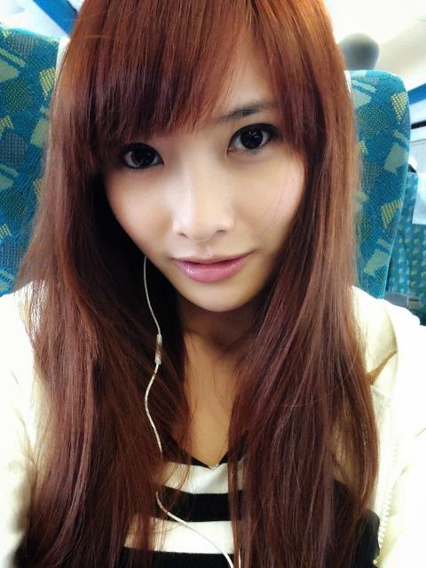 性感大胸美女 大眼大胸mm火辣私房照