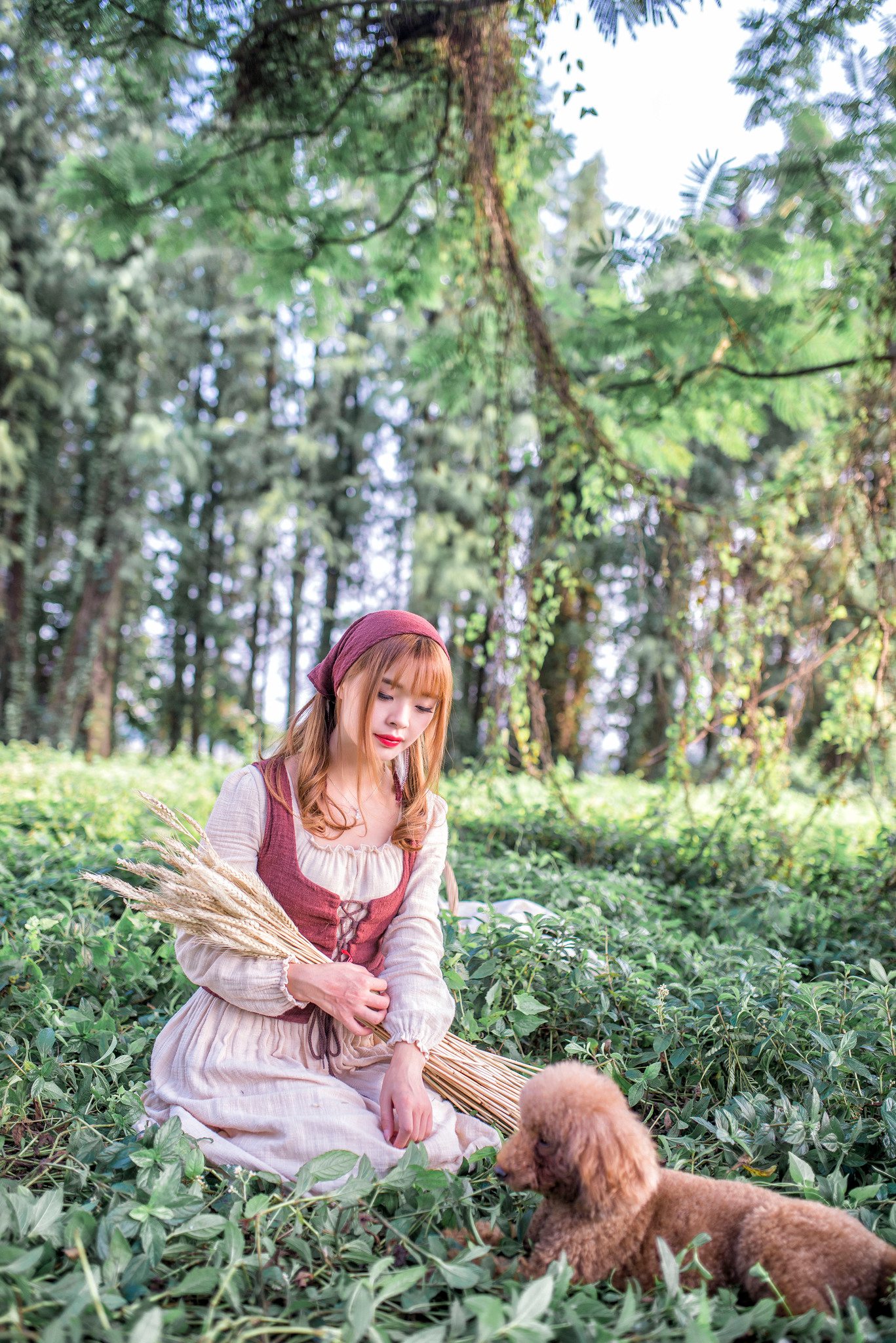 性感美女大胸爆乳美腿翘臀学生装激情诱惑床上写真